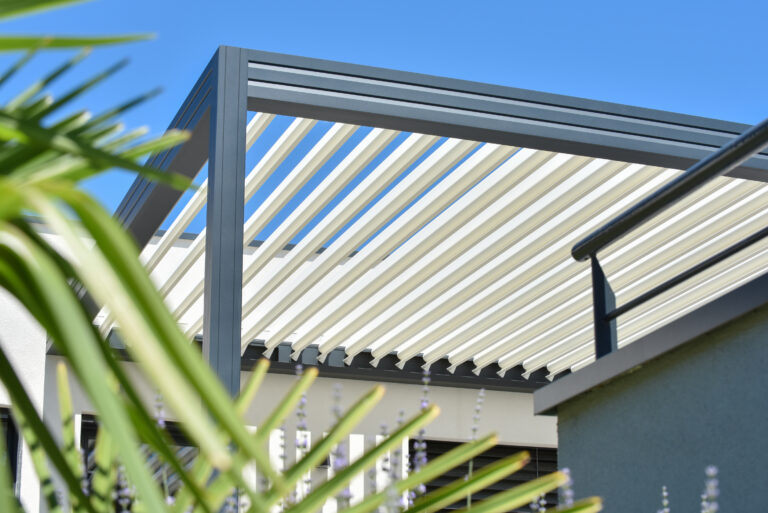 Pergola lames orientables Hauteval 13